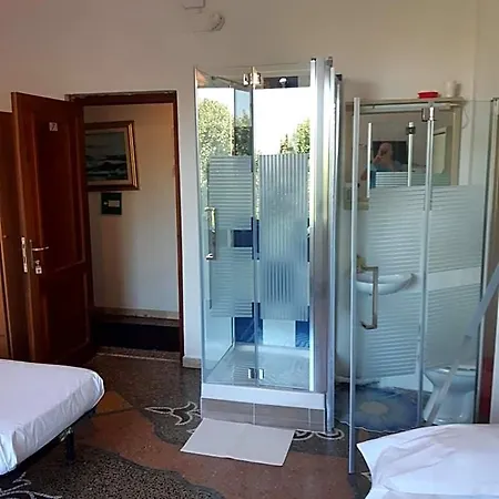 Hotel Massena *