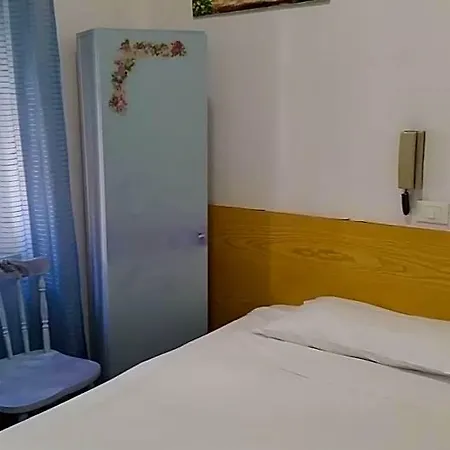 فندق Massena جنوة